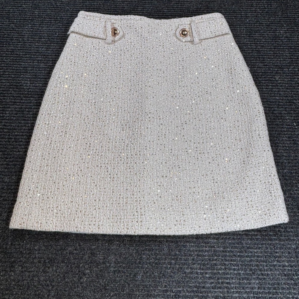 Ann Taylor Tweed Sequin Mini Skirt Cream Gold Metallic Button Detail Size 00 NEW